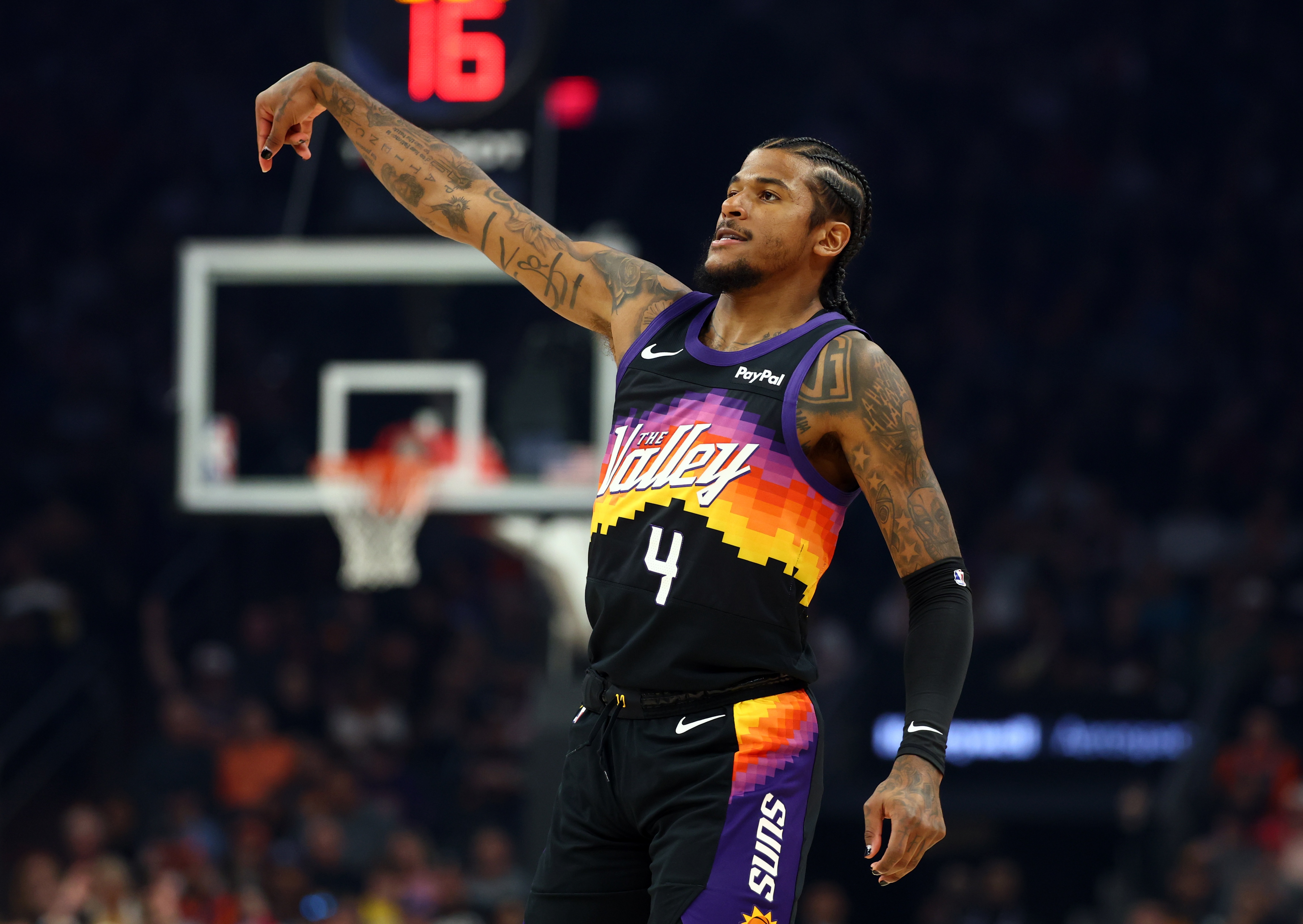 开云注册网址-手感略回暖!杰伦·格林16投7中&三分8中2 砍下20分4板4断&7失误